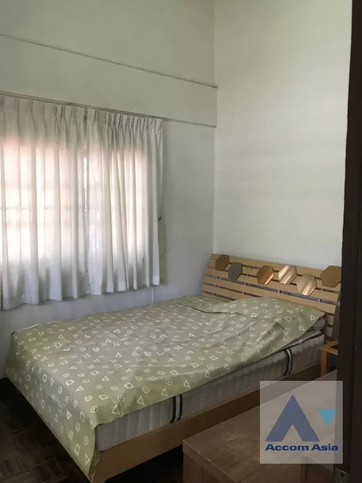 9  3 br House For Rent in Sukhumvit ,Bangkok BTS Thong Lo 90369