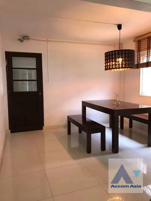 5  3 br House For Rent in Sukhumvit ,Bangkok BTS Thong Lo 90369