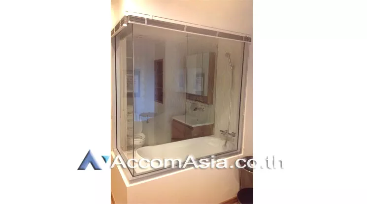  1 Bedroom  Condominium For Rent & Sale in Sukhumvit, Bangkok  near BTS Phrom Phong (13002504)