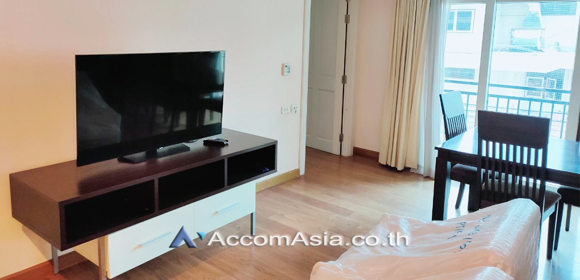  3 Bedrooms  Condominium For Sale in Sukhumvit, Bangkok  near BTS Asok - MRT Sukhumvit (20941)