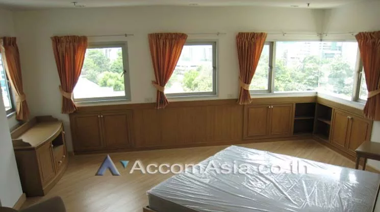  2 Bedrooms  Apartment For Rent in Sukhumvit, Bangkok  near BTS Asok - MRT Sukhumvit (13002557)