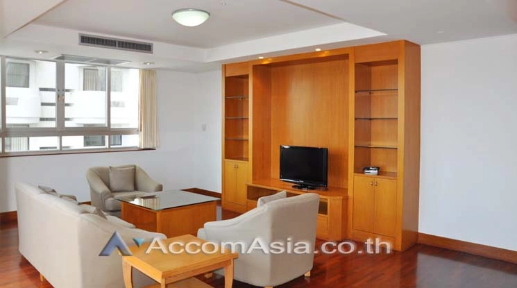 Pet friendly |  3 Bedrooms  Apartment For Rent in Sukhumvit, Bangkok  near BTS Phrom Phong (13002594)