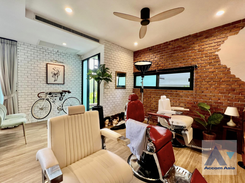 27  2 br Townhouse for rent and sale in sukhumvit ,Bangkok BTS On Nut 13002680