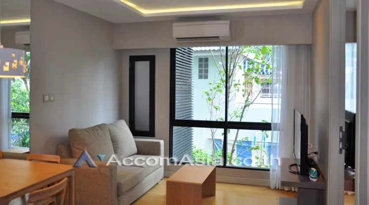  1 Bedroom  Condominium For Rent in Sukhumvit, Bangkok  near BTS Thong Lo (13002693)