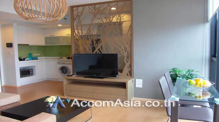  1 Bedroom  Condominium For Rent in Sukhumvit, Bangkok  near BTS Thong Lo (AA10105)