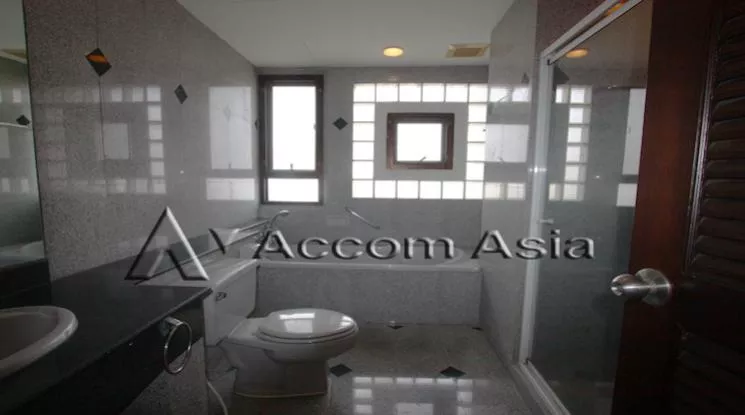 9  2 br Apartment For Rent in Sukhumvit ,Bangkok BTS Ekkamai at Comfort living and well service 10254