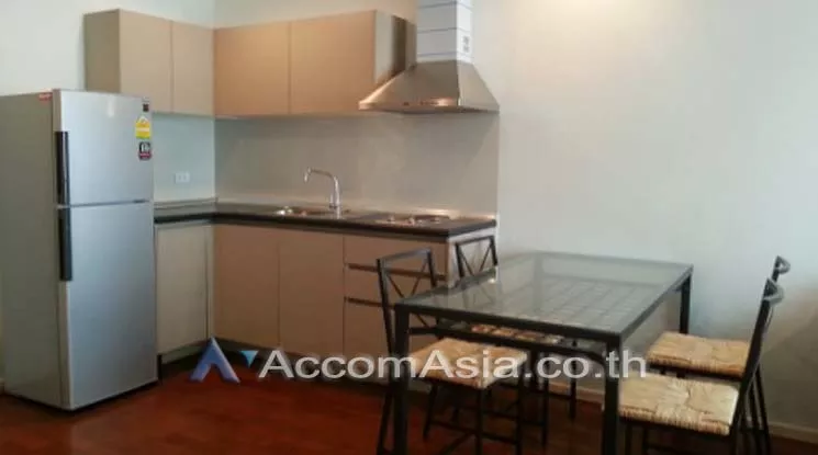  1 Bedroom  Condominium For Rent in Sukhumvit, Bangkok  near BTS Nana (AA10338)