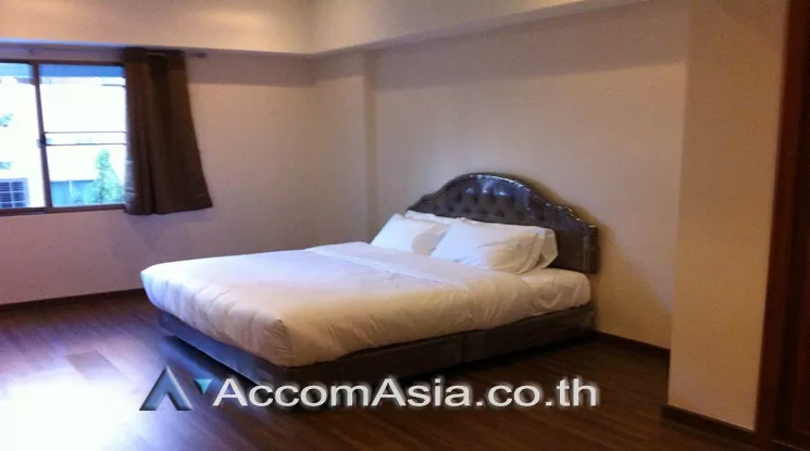 Pet friendly |  2 Bedrooms  Condominium For Sale in Sukhumvit, Bangkok  near BTS Phrom Phong (AA10401)