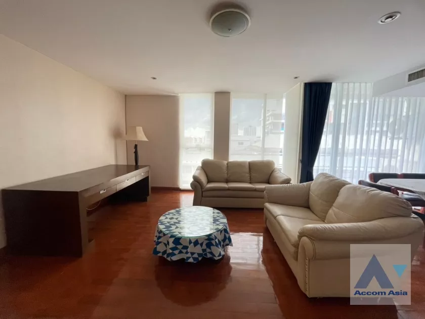  3 Bedrooms  Condominium For Rent in Sukhumvit, Bangkok  near BTS Asok - MRT Sukhumvit (20995)