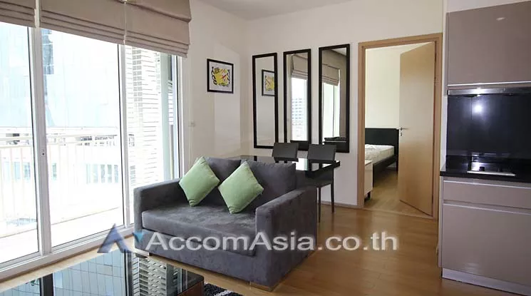  1 Bedroom  Condominium For Rent in Sukhumvit, Bangkok  near BTS Phrom Phong (AA10743)