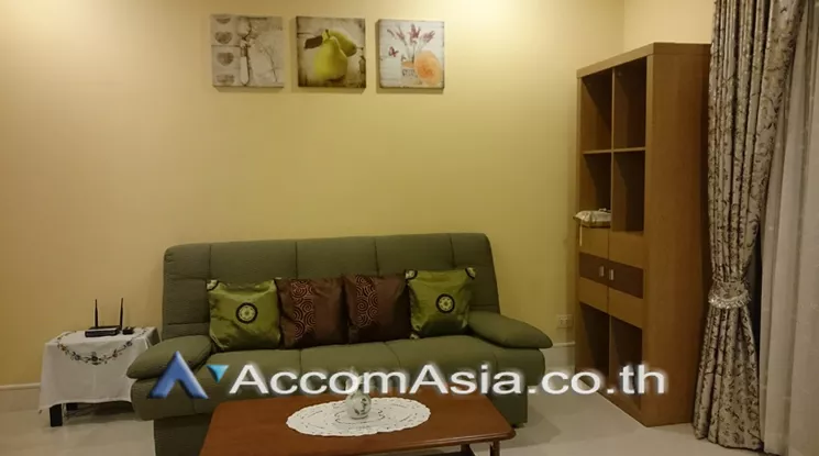 Pet friendly |  1 Bedroom  Condominium For Rent & Sale in Sukhumvit, Bangkok  near BTS Phrom Phong (AA10744)