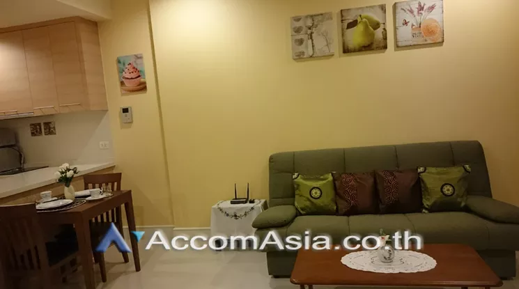 Pet friendly |  1 Bedroom  Condominium For Rent & Sale in Sukhumvit, Bangkok  near BTS Phrom Phong (AA10744)