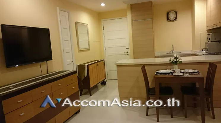 Pet friendly |  1 Bedroom  Condominium For Rent & Sale in Sukhumvit, Bangkok  near BTS Phrom Phong (AA10744)