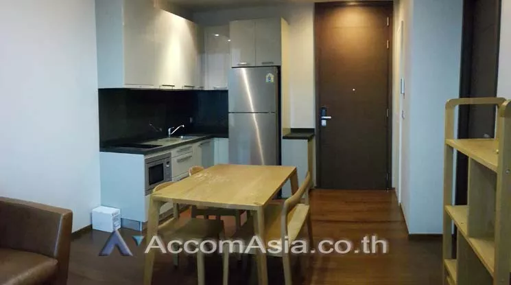  1 Bedroom  Condominium For Rent in Sukhumvit, Bangkok  near BTS Thong Lo (AA10749)