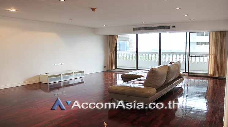 Big Balcony, Pet friendly |  4 Bedrooms  Apartment For Rent in Sukhumvit, Bangkok  near BTS Asok - MRT Sukhumvit (AA10768)