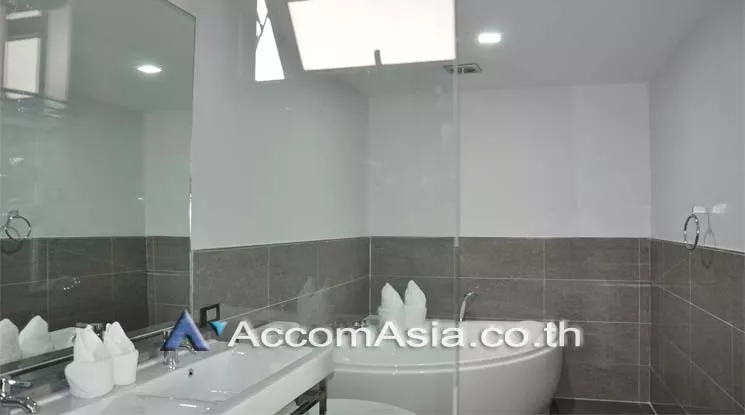 10  2 br Apartment For Rent in Sukhumvit ,Bangkok BTS Thong Lo at Modern Interiors AA10924