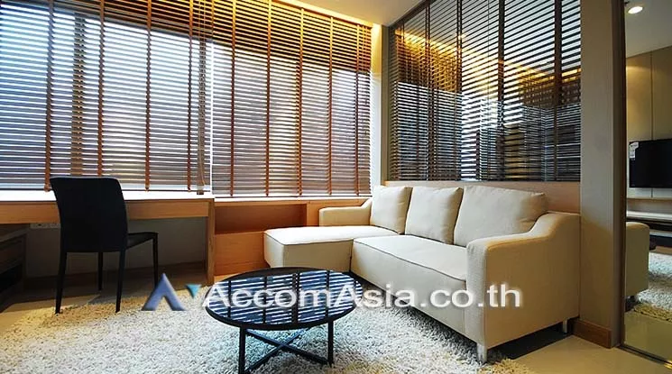  1 Bedroom  Condominium For Rent in Sukhumvit, Bangkok  near BTS Phrom Phong (AA11042)