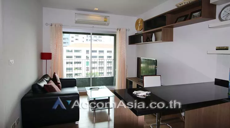  1 Bedroom  Condominium For Rent in Sukhumvit, Bangkok  near BTS Phrom Phong (AA11091)