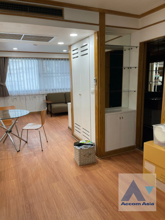  2 Bedrooms  Condominium For Rent & Sale in Sukhumvit, Bangkok  near BTS Asok - MRT Sukhumvit (AA11136)