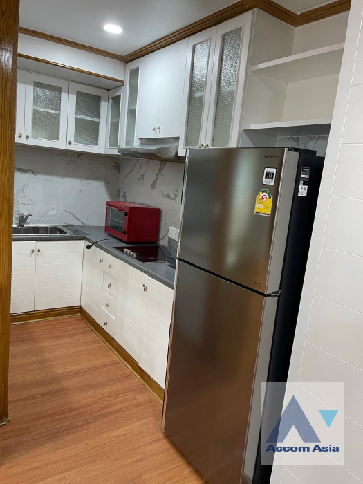  2 Bedrooms  Condominium For Rent & Sale in Sukhumvit, Bangkok  near BTS Asok - MRT Sukhumvit (AA11136)