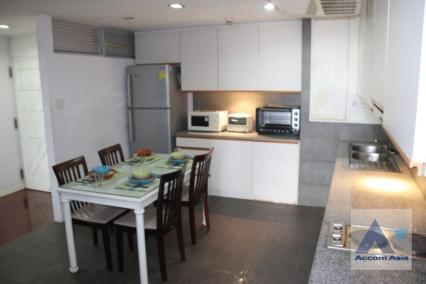 Fully Furnished |  3 Bedrooms  Condominium For Rent in Sukhumvit, Bangkok  near BTS Ekkamai (AA11193)