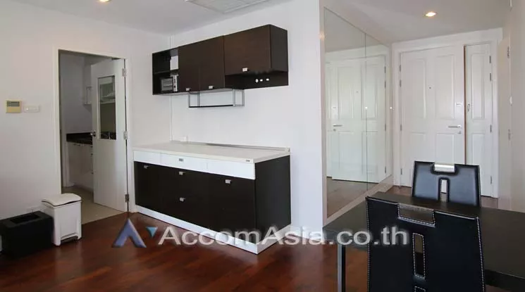  1 Bedroom  Condominium For Rent in Sukhumvit, Bangkok  near BTS Phrom Phong (AA11295)