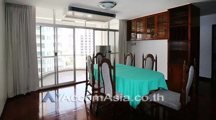  3 Bedrooms  Condominium For Rent in Sukhumvit, Bangkok  near BTS Phrom Phong (AA11297)