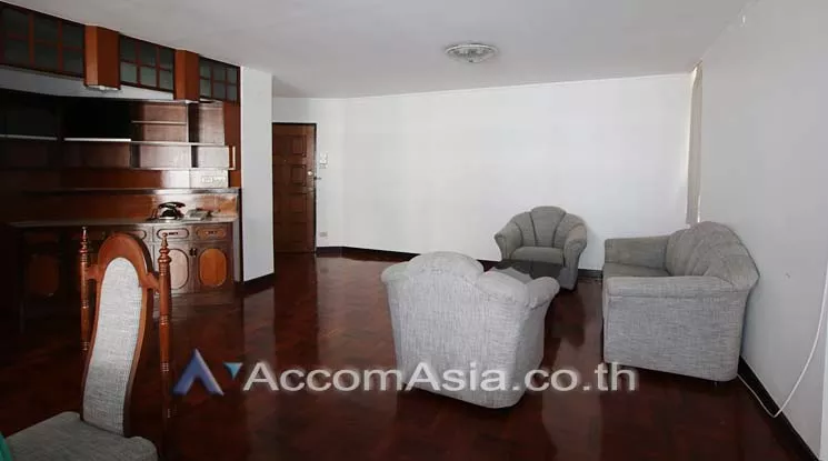  3 Bedrooms  Condominium For Rent in Sukhumvit, Bangkok  near BTS Phrom Phong (AA11297)