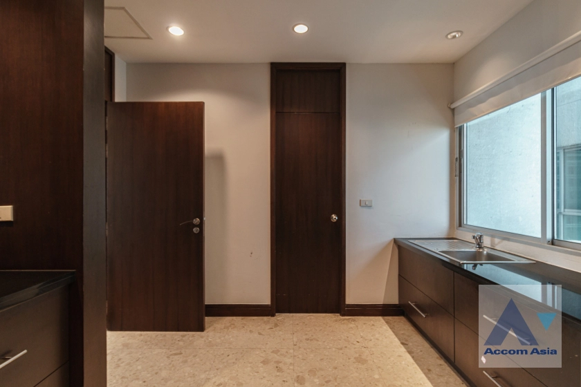 10  4 br Apartment For Rent in Ploenchit ,Bangkok BTS Ploenchit at Elegance and Traditional Luxury 10265