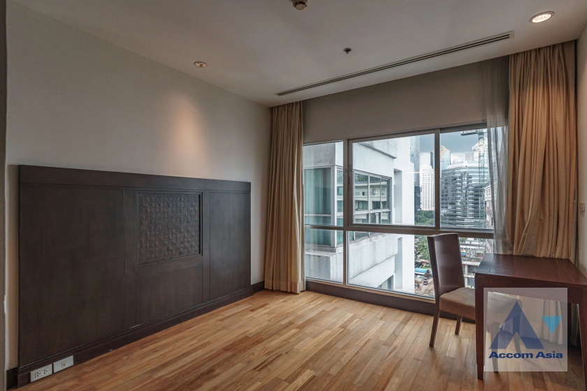 29  4 br Apartment For Rent in Ploenchit ,Bangkok BTS Ploenchit at Elegance and Traditional Luxury 10265