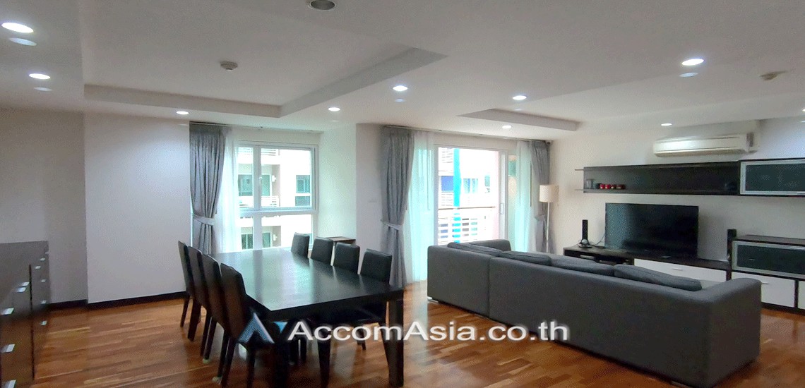  3 Bedrooms  Condominium For Rent & Sale in Sukhumvit, Bangkok  near BTS Ekkamai (AA11471)