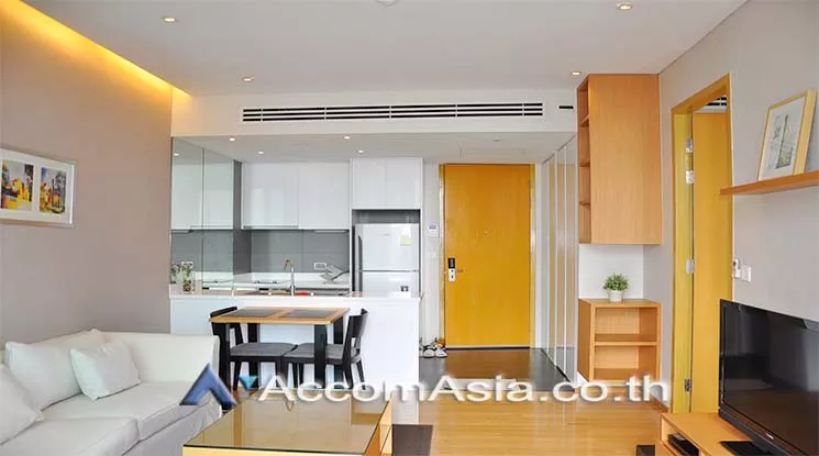  1 Bedroom  Condominium For Rent in Sukhumvit, Bangkok  near BTS Thong Lo (AA11510)