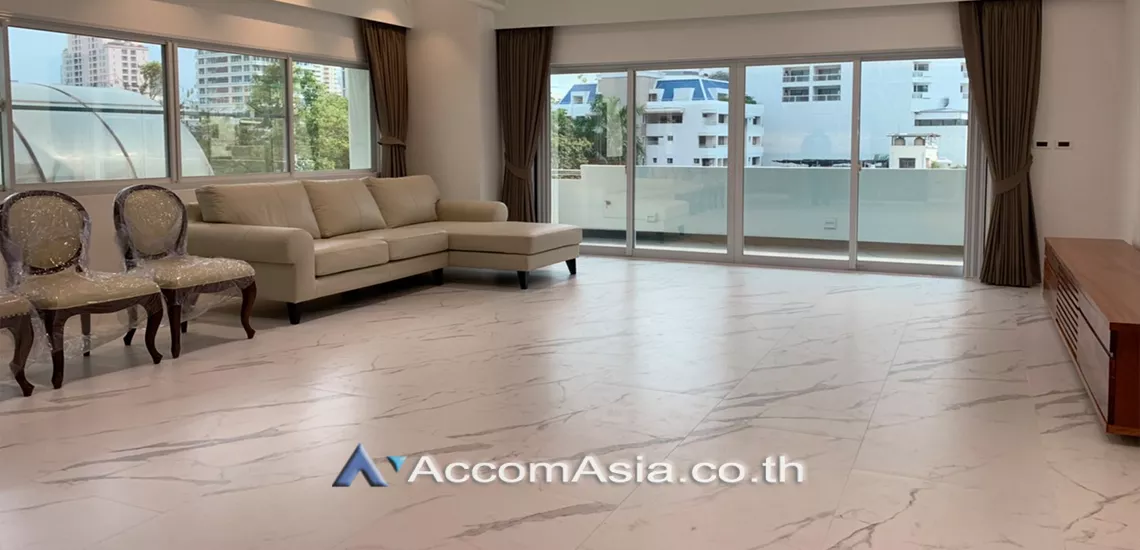  3 Bedrooms  Condominium For Rent in Sukhumvit, Bangkok  near BTS Phrom Phong (AA11730)