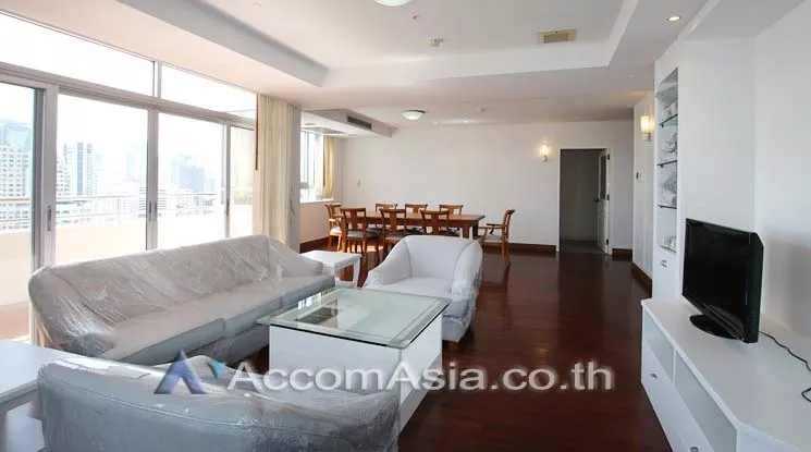 Pet friendly |  3 Bedrooms  Apartment For Rent in Sukhumvit, Bangkok  near BTS Phrom Phong (AA11749)