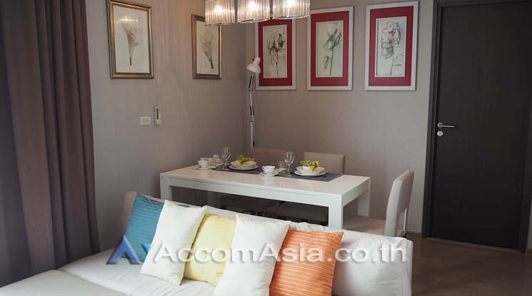  2 Bedrooms  Condominium For Rent in Phaholyothin, Bangkok  near BTS Ratchathewi (AA11787)