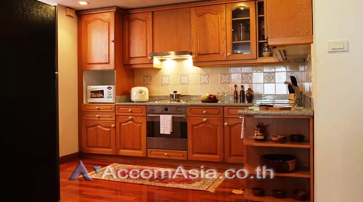 Big Balcony |  2 Bedrooms  Apartment For Rent in Sukhumvit, Bangkok  near BTS Asok - MRT Sukhumvit (AA11838)