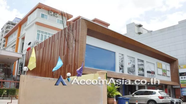  1  Retail / Showroom For Rent in sukhumvit ,Bangkok BTS Thong Lo AA11875