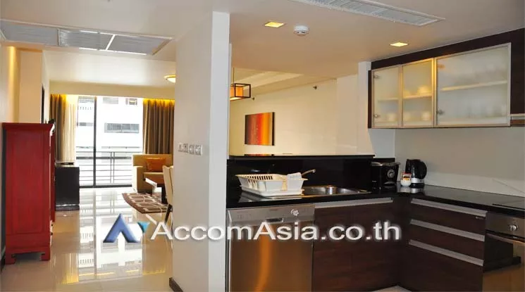  2 Bedrooms  Apartment For Rent in Sukhumvit, Bangkok  near BTS Thong Lo (AA11894)