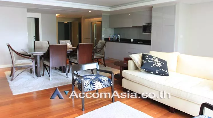  3 Bedrooms  Condominium For Rent in Sukhumvit, Bangkok  near BTS Thong Lo (AA11938)
