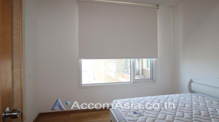 Duplex Condo |  2 Bedrooms  Condominium For Sale in Sathorn, Bangkok  near BTS Chong Nonsi - BRT Sathorn (AA11943)