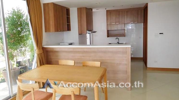  2 Bedrooms  Condominium For Rent in Charoennakorn, Bangkok  near BTS Krung Thon Buri (AA11972)