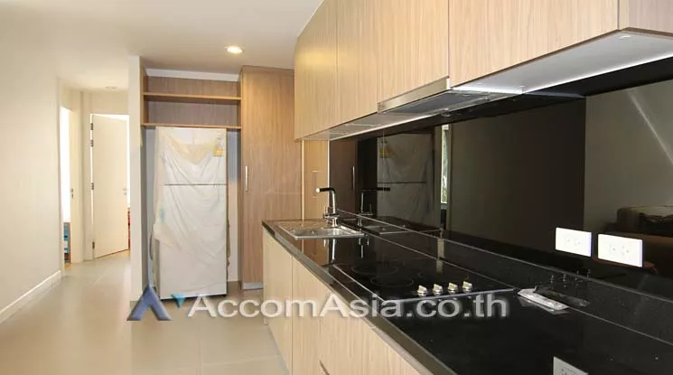  2 Bedrooms  Apartment For Rent in Sukhumvit, Bangkok  near BTS Phrom Phong (AA12135)