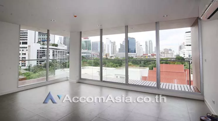  1 Bedroom  Apartment For Rent in Sukhumvit, Bangkok  near BTS Phrom Phong (AA12137)