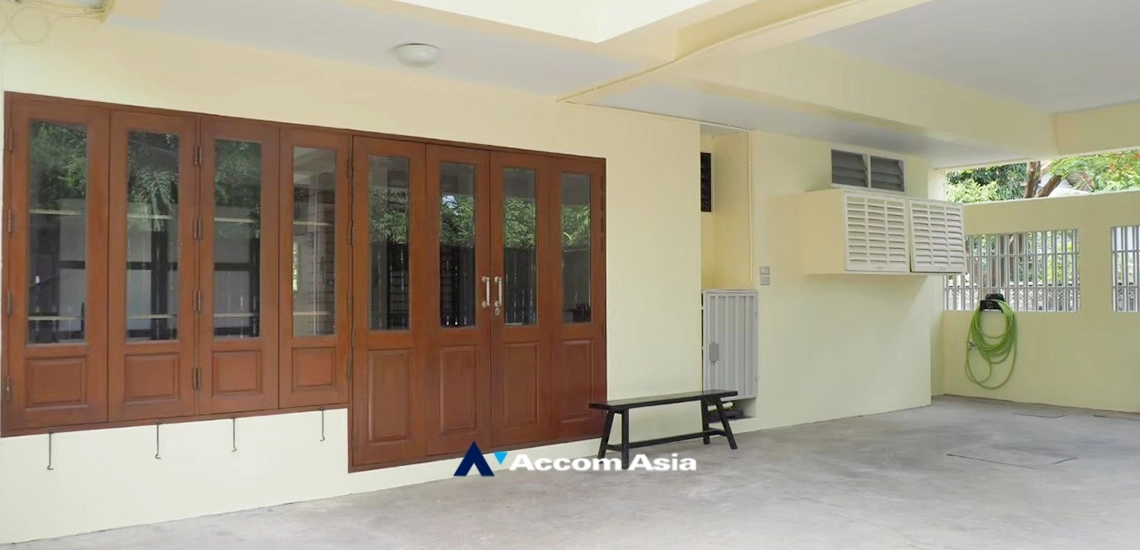 7  3 br House For Rent in Phaholyothin ,Bangkok  90396