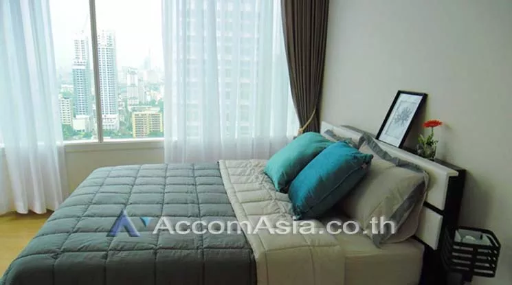  2 Bedrooms  Condominium For Rent & Sale in Sukhumvit, Bangkok  near BTS Phrom Phong (AA12223)