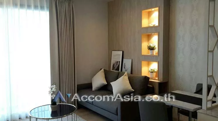  1 Bedroom  Condominium For Rent in Sukhumvit, Bangkok  near BTS Thong Lo (AA12321)