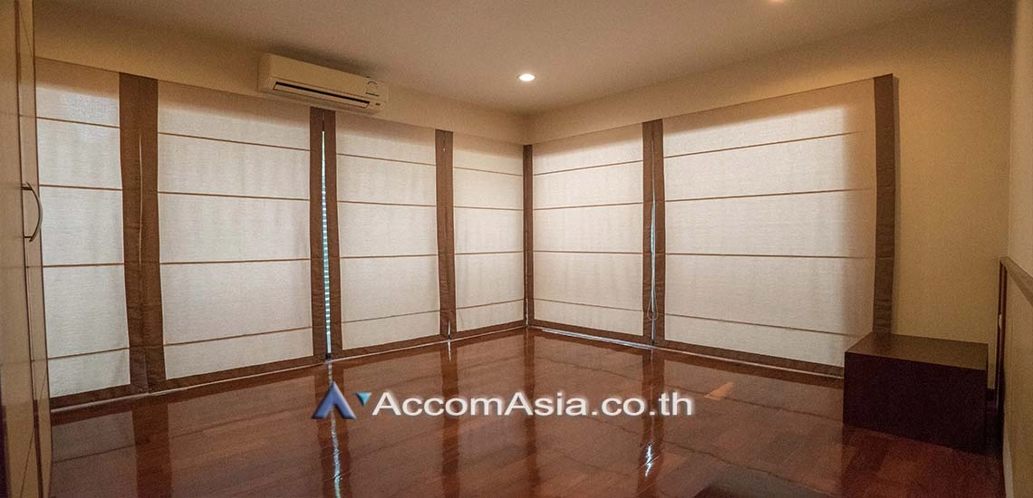 5  3 br Apartment For Rent in Sukhumvit ,Bangkok BTS Phrom Phong at Glorious outdoor area AA12335