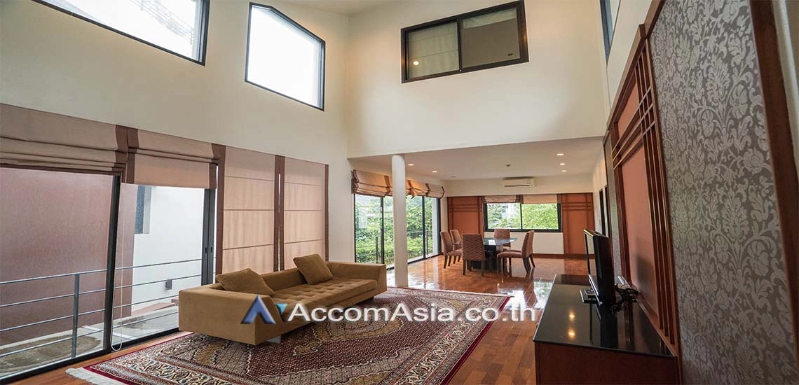 Big Balcony, Duplex Condo, Pet friendly |  3 Bedrooms  Apartment For Rent in Sukhumvit, Bangkok  near BTS Phrom Phong (AA12335)