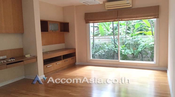 5  4 br House For Rent in Sukhumvit ,Bangkok BTS Thong Lo at Privacy and Peaceful AA12342