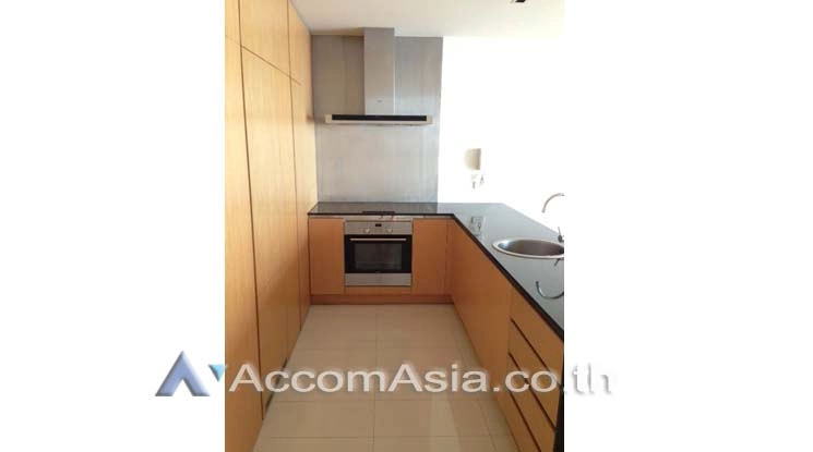  2 Bedrooms  Condominium For Rent & Sale in Sathorn, Bangkok  near BRT Wat Dan (AA12381)